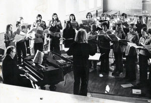 1975-07 הזמריה ה-9 (14).jpg