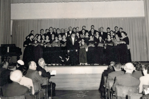 1958-08 הזמריה ה-3 (2).jpg